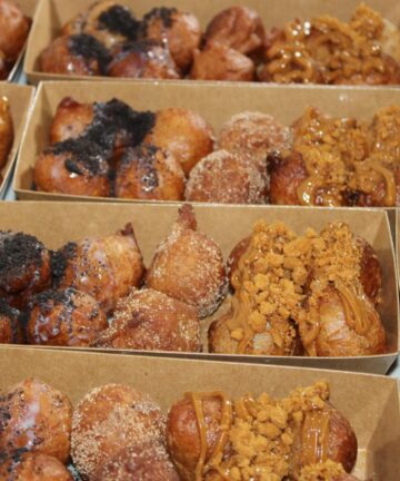 Mixed flavour puff puff